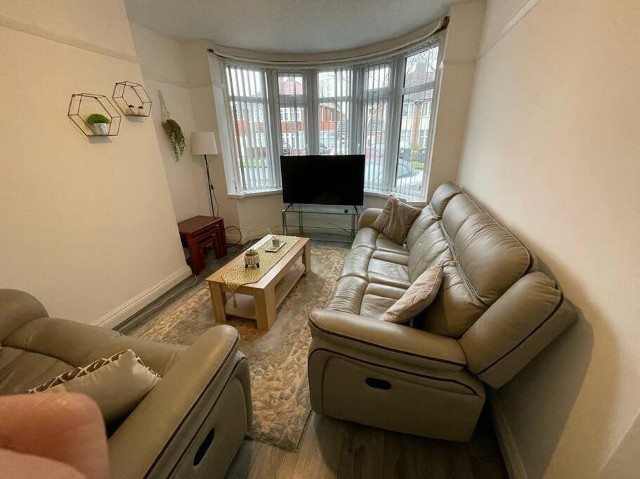 Large Beautiful 3 Bed House In City Of Birmingham Luaran gambar